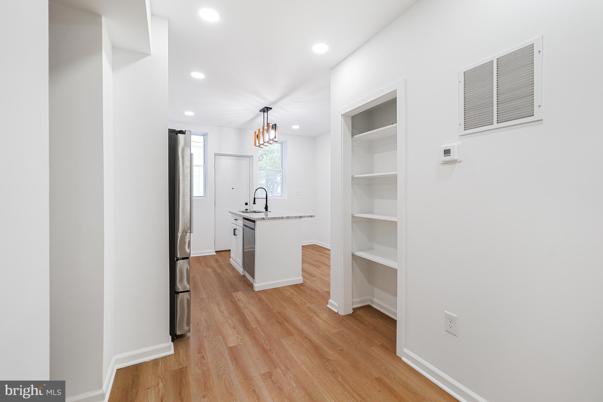 1721 L Street Northeast Washington, DC 20002 - Photo 7 of 32