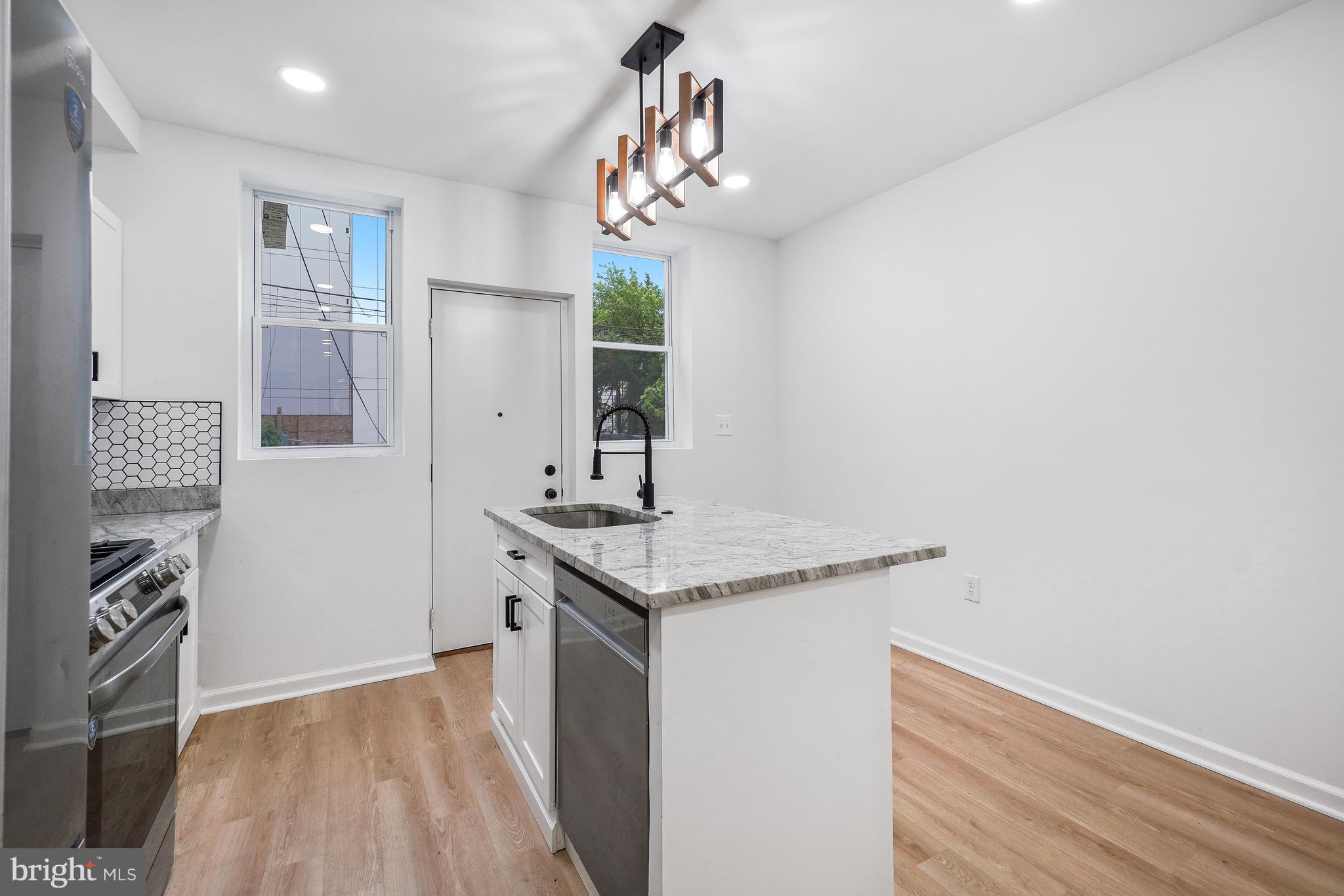 1721 L Street Northeast Washington, DC 20002 - Photo 10 of 32
