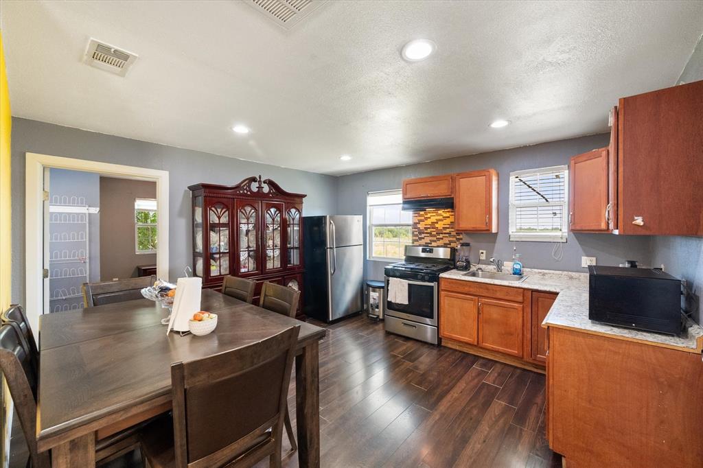 8057 Wilson Ranch Road Barry, TX 75102 - Photo 8 of 27 Gallery Image 8