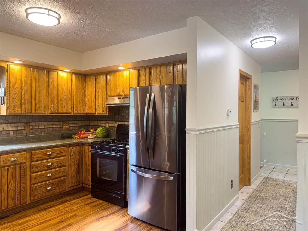8353 East 8th Street Reed City, MI 49677 - Photo 17 of 77 50120345-16.JPG