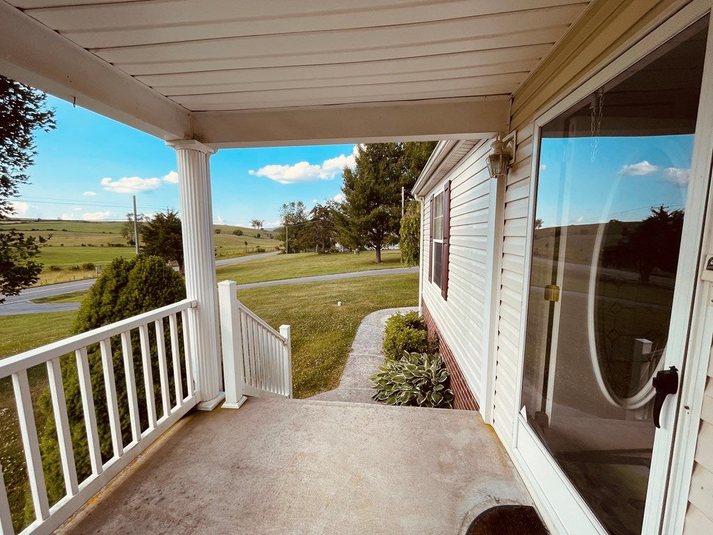 2158 Cedar Springs Road Rural Retreat, VA 24368 - Photo 52 of 55 Gallery Image 52