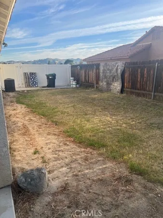 $2,500 | 44316 Olive Avenue, Hemet, CA 92544