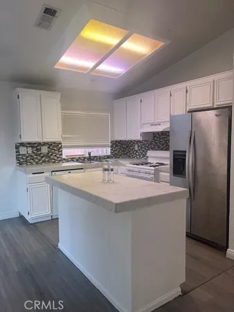 $2,500 | 44316 Olive Avenue, Hemet, CA 92544