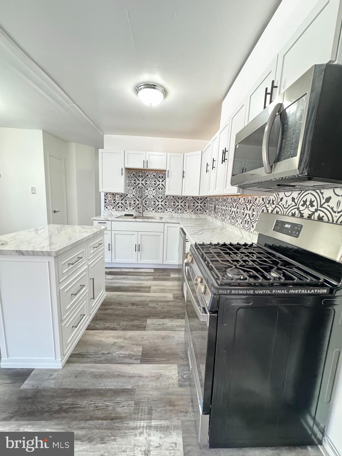 3122 Brinkley Road, Unit 4201 Temple Hills, MD 20748 - Photo 6 of 17