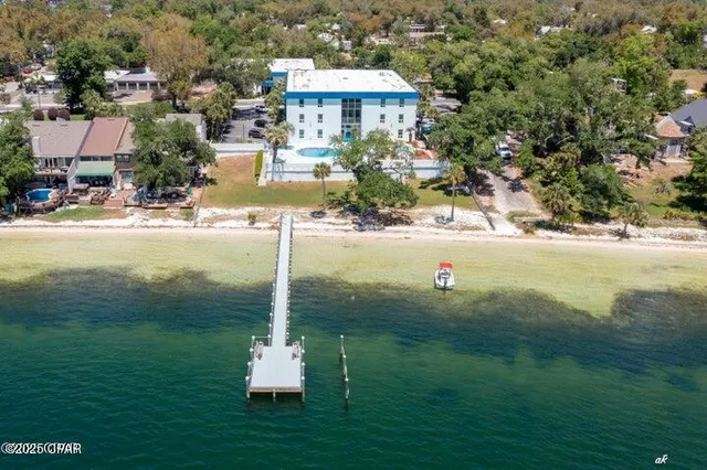 $1,400 | 105 Allen Avenue, Unit 65, Panama City, FL 32401