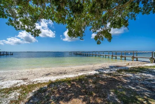 $1,400 | 105 Allen Avenue, Unit 65, Panama City, FL 32401