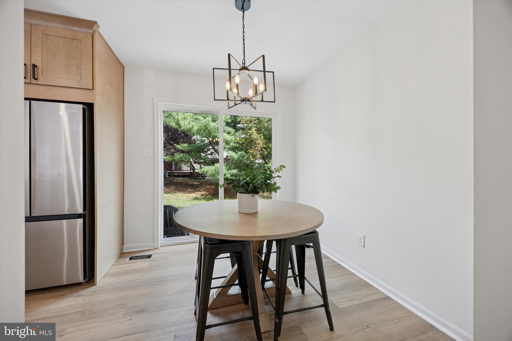 1332 Statesman Road Eagleville, PA 19403 - Photo 8 of 15 Dining Area