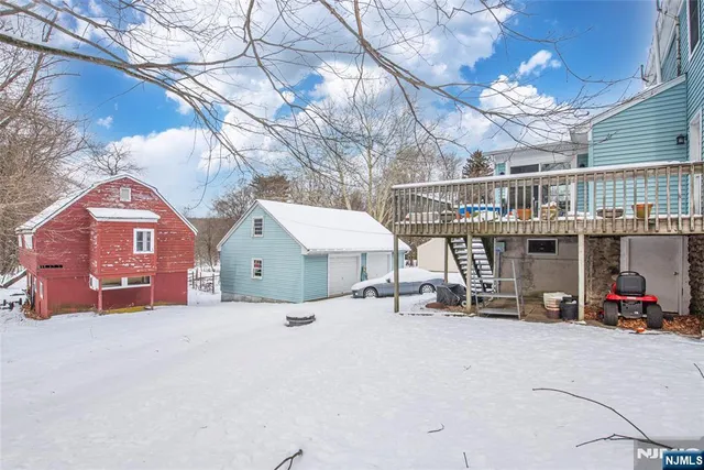 $799,888 | 573 Wyckoff Avenue, Mahwah, NJ 07430