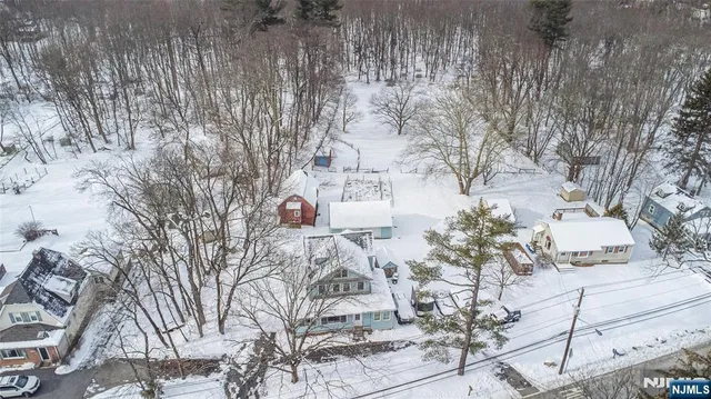 $799,888 | 573 Wyckoff Avenue, Mahwah, NJ 07430