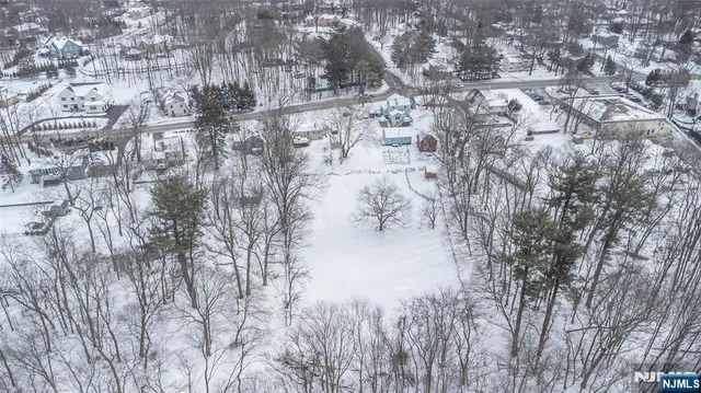 $799,888 | 573 Wyckoff Avenue, Mahwah, NJ 07430