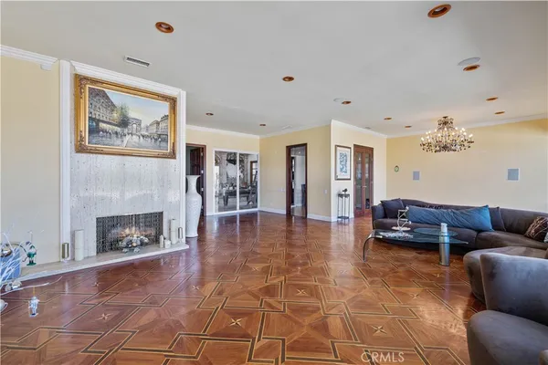 $3,229,000 | 16015 Jeanne Lane, Encino, CA 91436