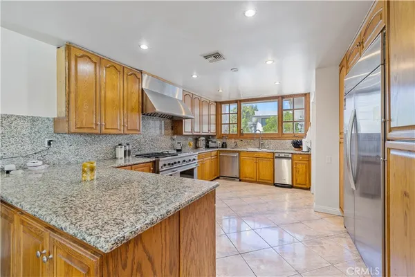 $3,229,000 | 16015 Jeanne Lane, Encino, CA 91436