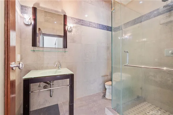$3,229,000 | 16015 Jeanne Lane, Encino, CA 91436
