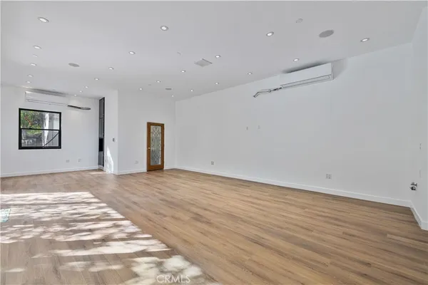 $3,229,000 | 16015 Jeanne Lane, Encino, CA 91436