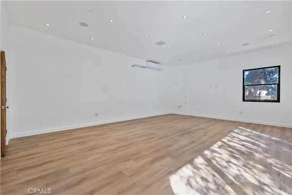 $3,229,000 | 16015 Jeanne Lane, Encino, CA 91436
