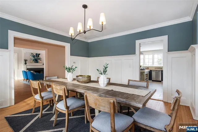 $1,299,000 | 25 Melrose Place, Montclair, NJ 07042