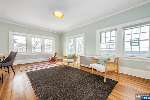 $1,299,000 | 25 Melrose Place, Montclair, NJ 07042