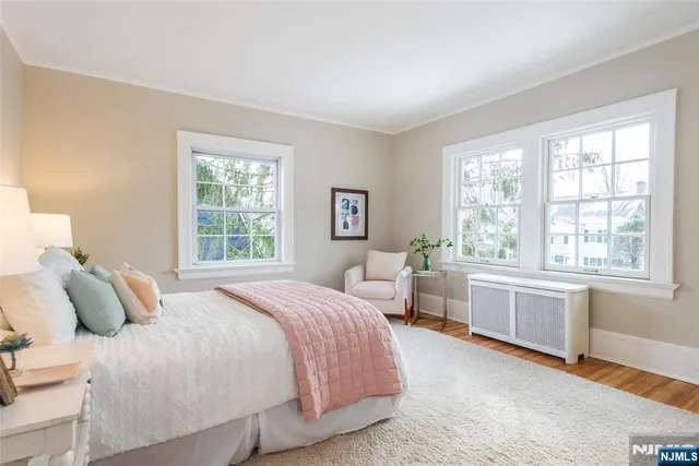 $1,299,000 | 25 Melrose Place, Montclair, NJ 07042