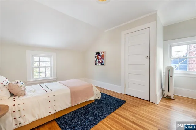 $1,299,000 | 25 Melrose Place, Montclair, NJ 07042