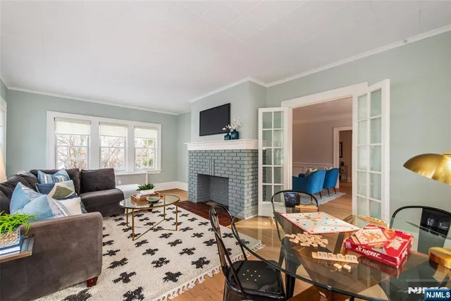 $1,299,000 | 25 Melrose Place, Montclair, NJ 07042