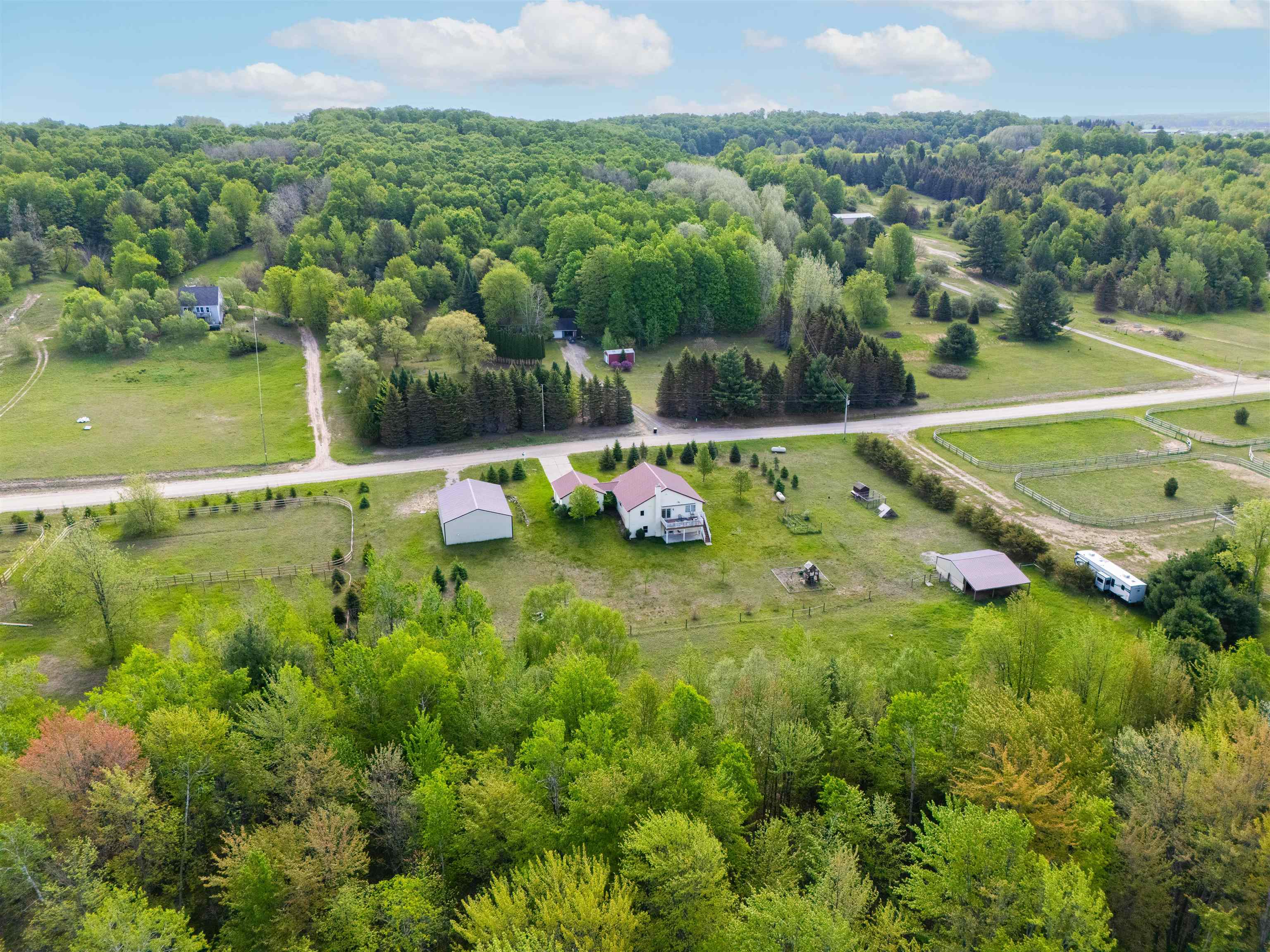 7495 Bennett Road Williamsburg, MI 49690 - Photo 5 of 22