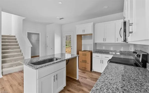 $239,900 | 401 Pennsylvania Avenue, Reidsville, NC 27320