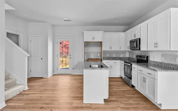 $239,900 | 401 Pennsylvania Avenue, Reidsville, NC 27320