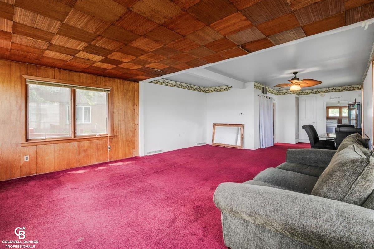 6051 Pointe Tremble Road Algonac, MI 48001 - Photo 11 of 41 50147552-817bc960-874b-49c1-9107-a96a2800f47f.JPG