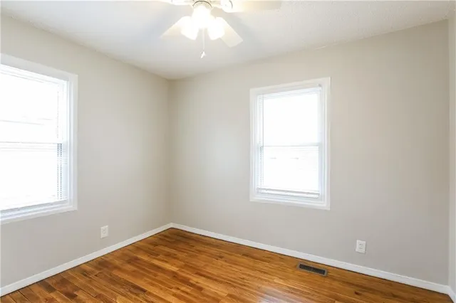 $1,600 | 18003 East 12th Street North, Independence, MO 64056