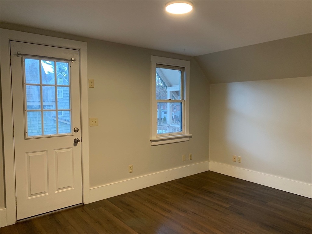 9 Union Avenue Montague, MA 01347 - Photo 9 of 25