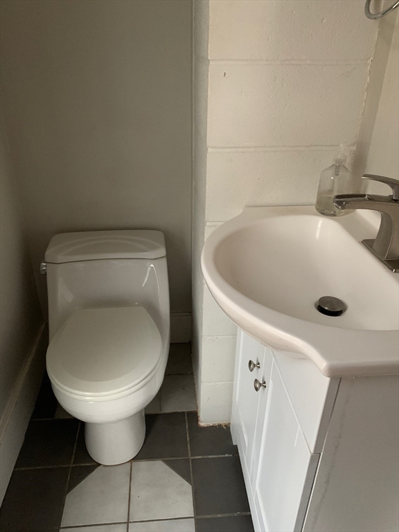 9 Union Avenue Montague, MA 01347 - Photo 10 of 25