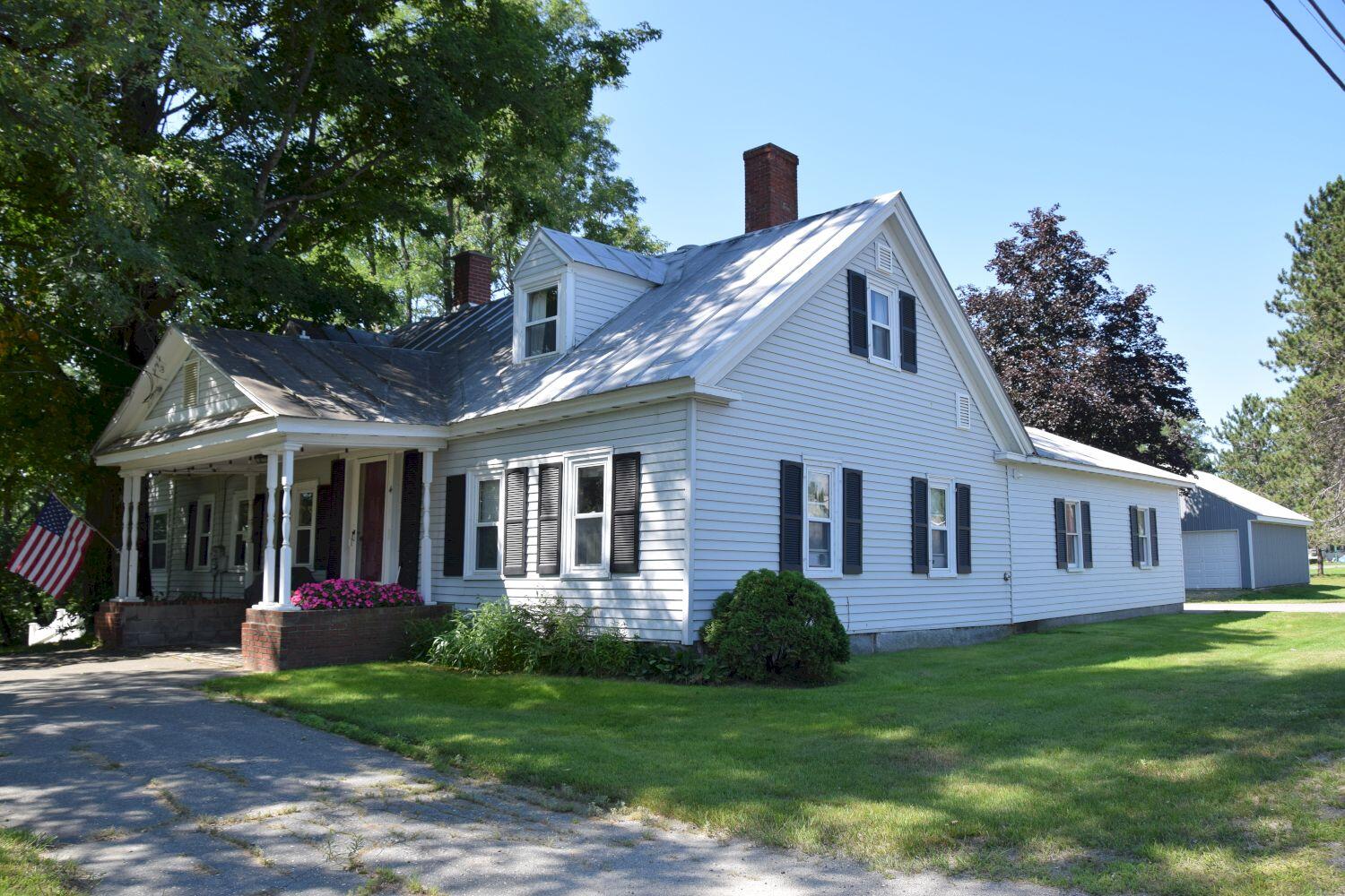 4 New Portland Road North Anson, ME 04958 - Photo 1 of 74 1