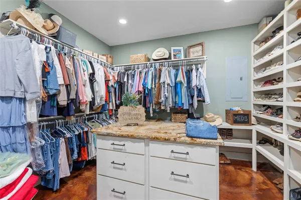 $410,000 | 1601 County Road 156, Bangs, TX 76823