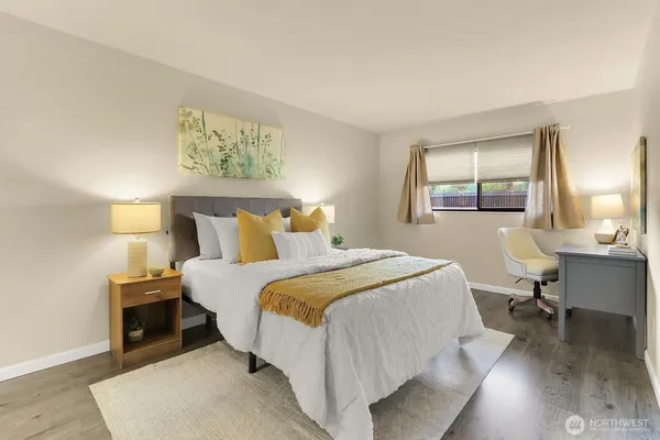 $380,000 | 4545 Sand Point Way Northeast, Unit 304, Seattle, WA 98105