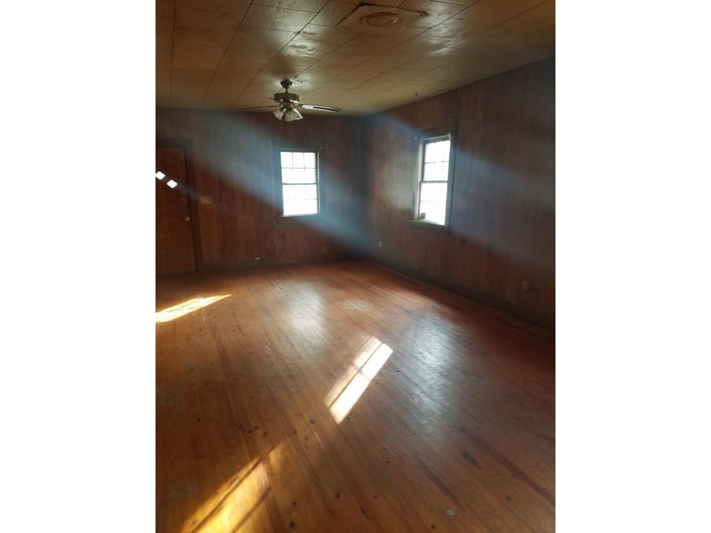 4735 Jones Bridge Road Greeneville, TN 37743 - Photo 10 of 19 Photo 10
