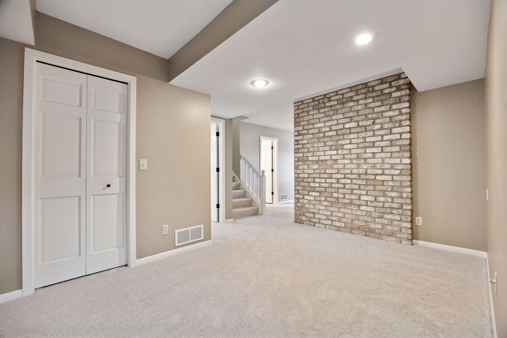 15575 Ranchview Court Wayzata, MN 55391 - Photo 43 of 76 Gallery Image 43