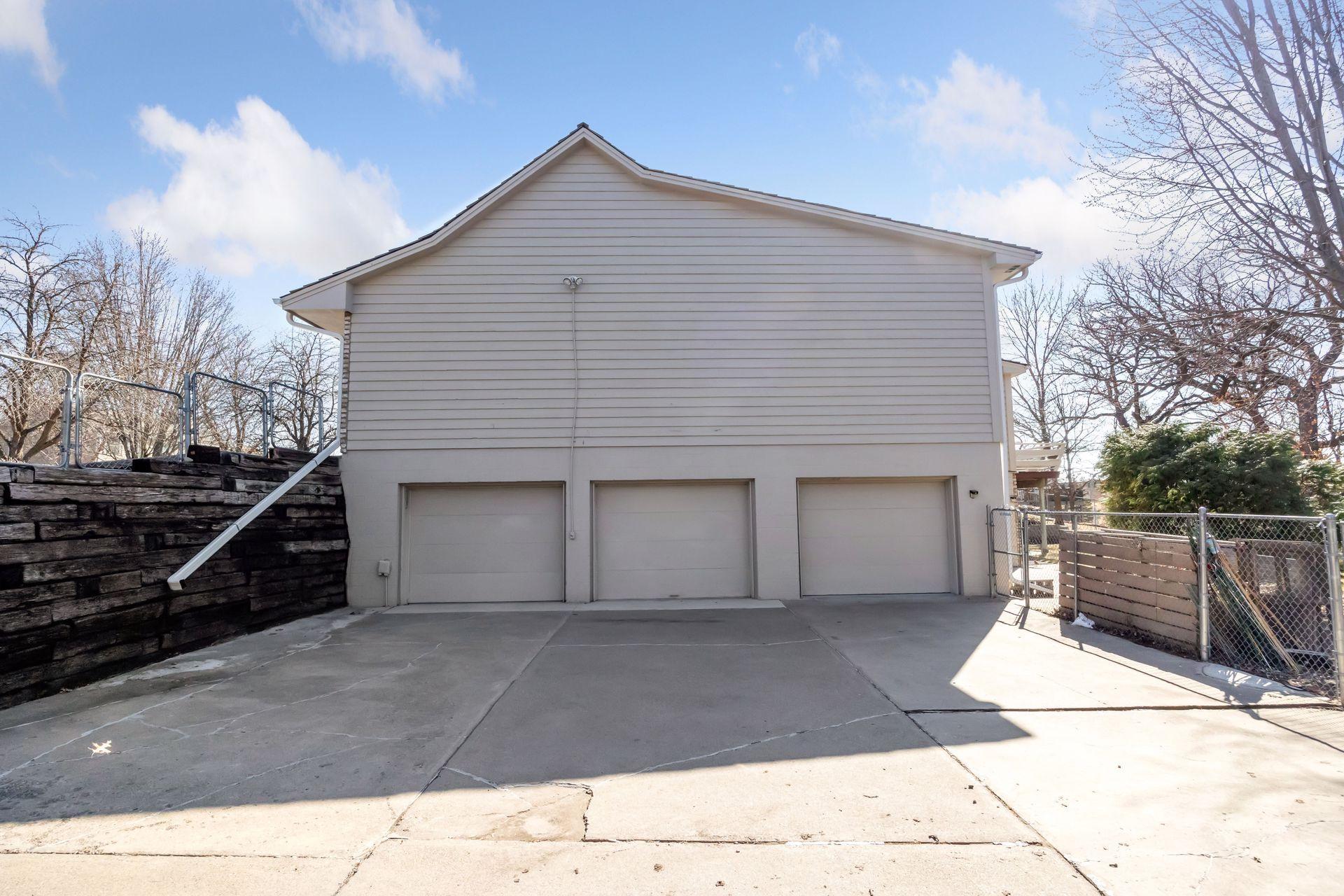 15575 Ranchview Court Wayzata, MN 55391 - Photo 66 of 76 Gallery Image 66