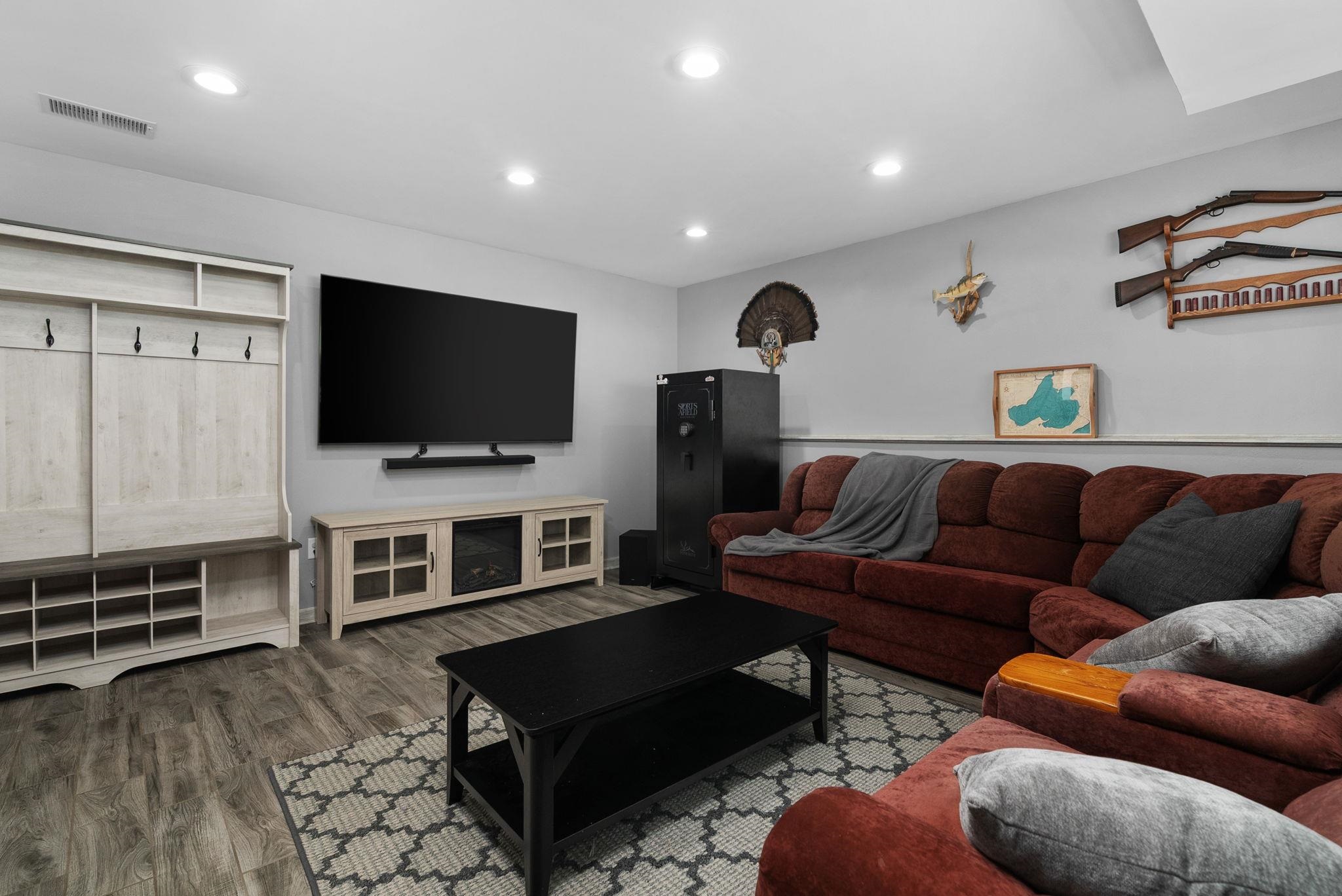 2722 Fell Madison, WI 53713 - Photo 23 of 33 Gallery Image 23