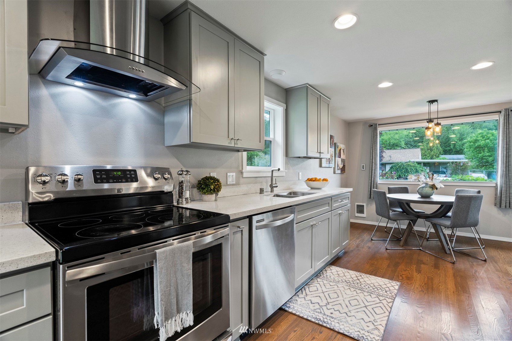3109 Southeast 6th Street Renton, WA 98058 - Photo 10 of 22 Gallery Image 10