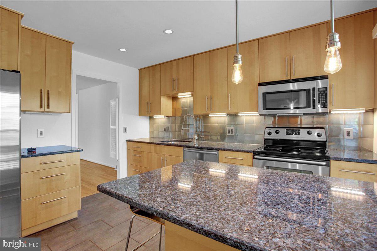 29 Club Lane Reading, PA 19607 - Photo 9 of 30 Gallery Image 9
