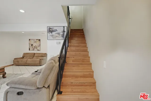 a view of entryway and hall