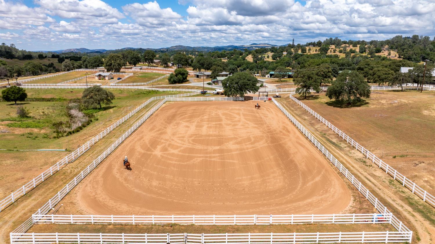 20945 Bear Hollow Road Grass Valley, CA 95949 - Photo 32 of 82