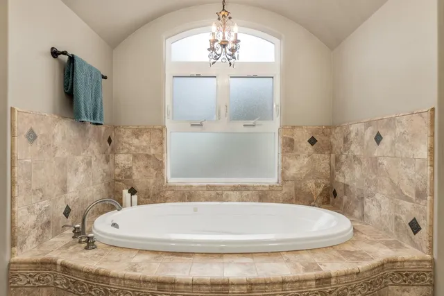 $3,300,000 | 20945 Bear Hollow Road, Grass Valley, CA 95949