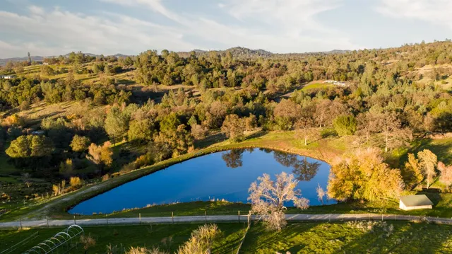 $3,300,000 | 20945 Bear Hollow Road, Grass Valley, CA 95949