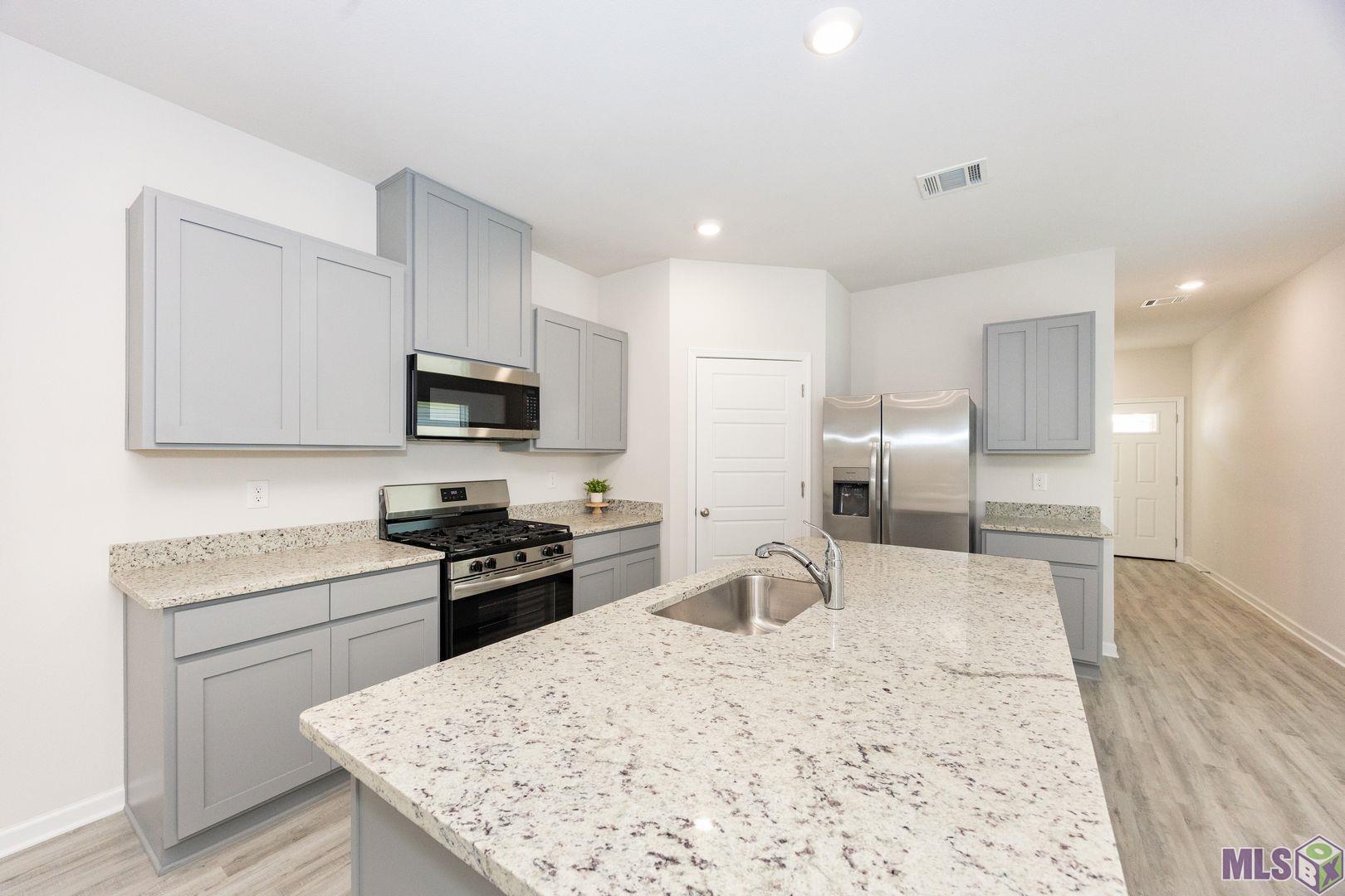 1020 Renova Drive Baton Rouge, LA 70820 - Photo 17 of 25