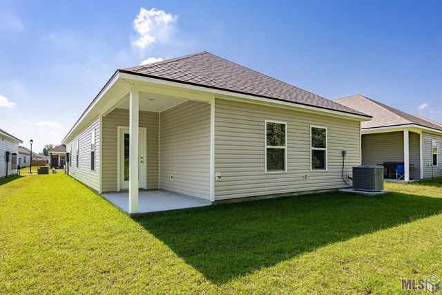 $3,000 | 1020 Renova Drive, Baton Rouge, LA 70820