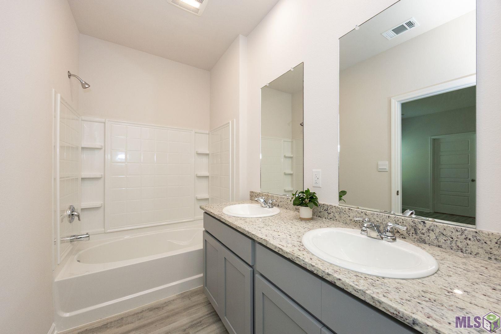 1020 Renova Drive Baton Rouge, LA 70820 - Photo 8 of 25