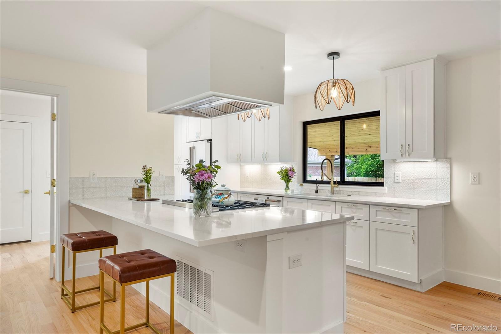 839 Kearney Street Denver, CO 80220 - Photo 6 of 40