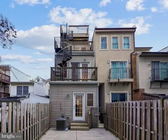 $3,399 | 111 East Cross Street, Baltimore, MD 21230