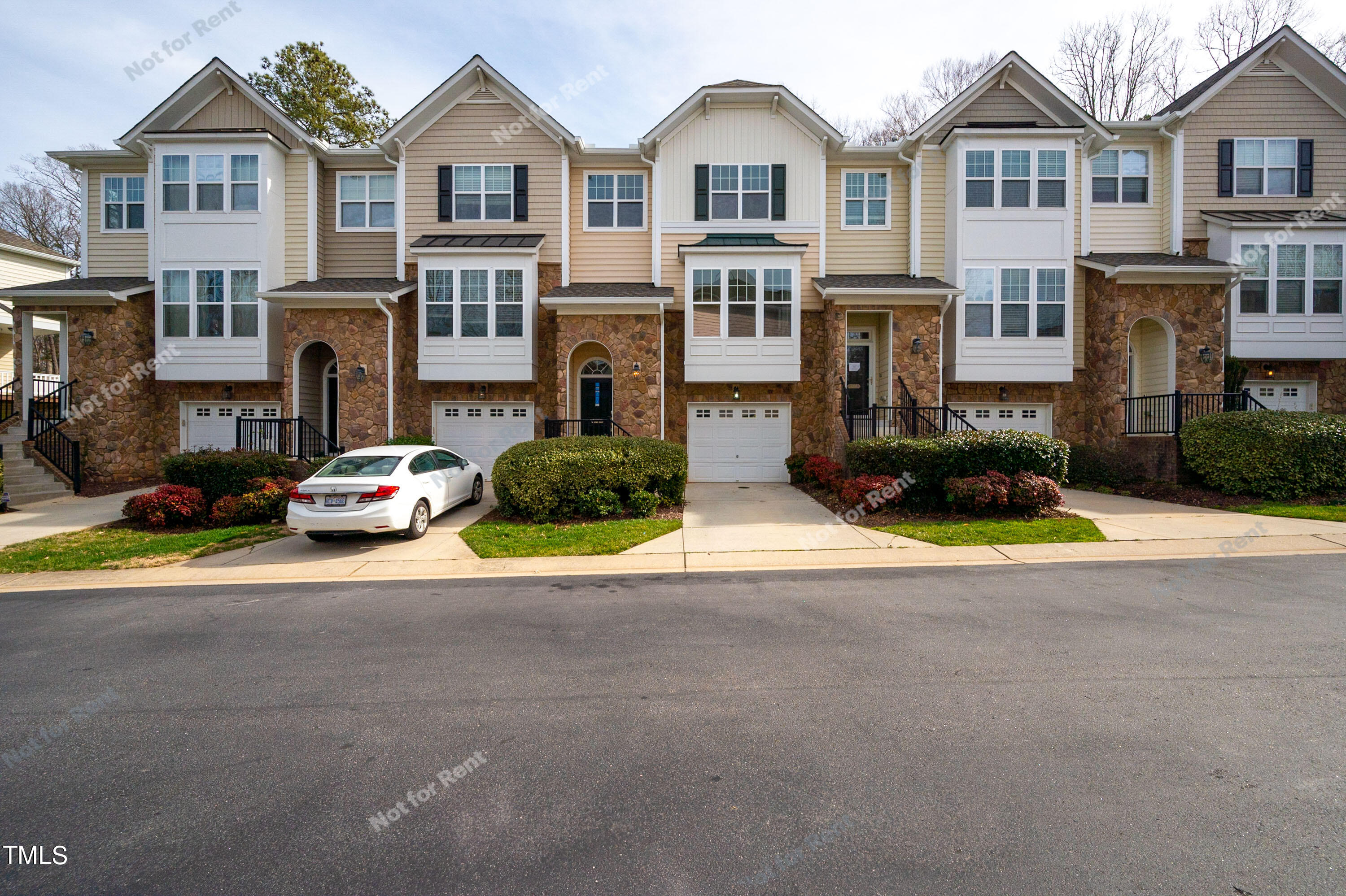 6210 Braidwood Court Raleigh, NC 27612 - Photo 1 of 26 photo_01
